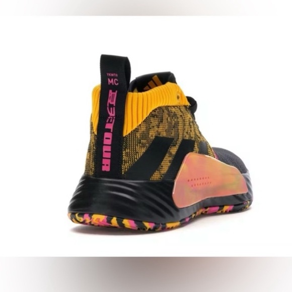 Men’s ADIDAS Dame 5 "Core Black Shock Pink"- Size 17 - Picture 2 of 14